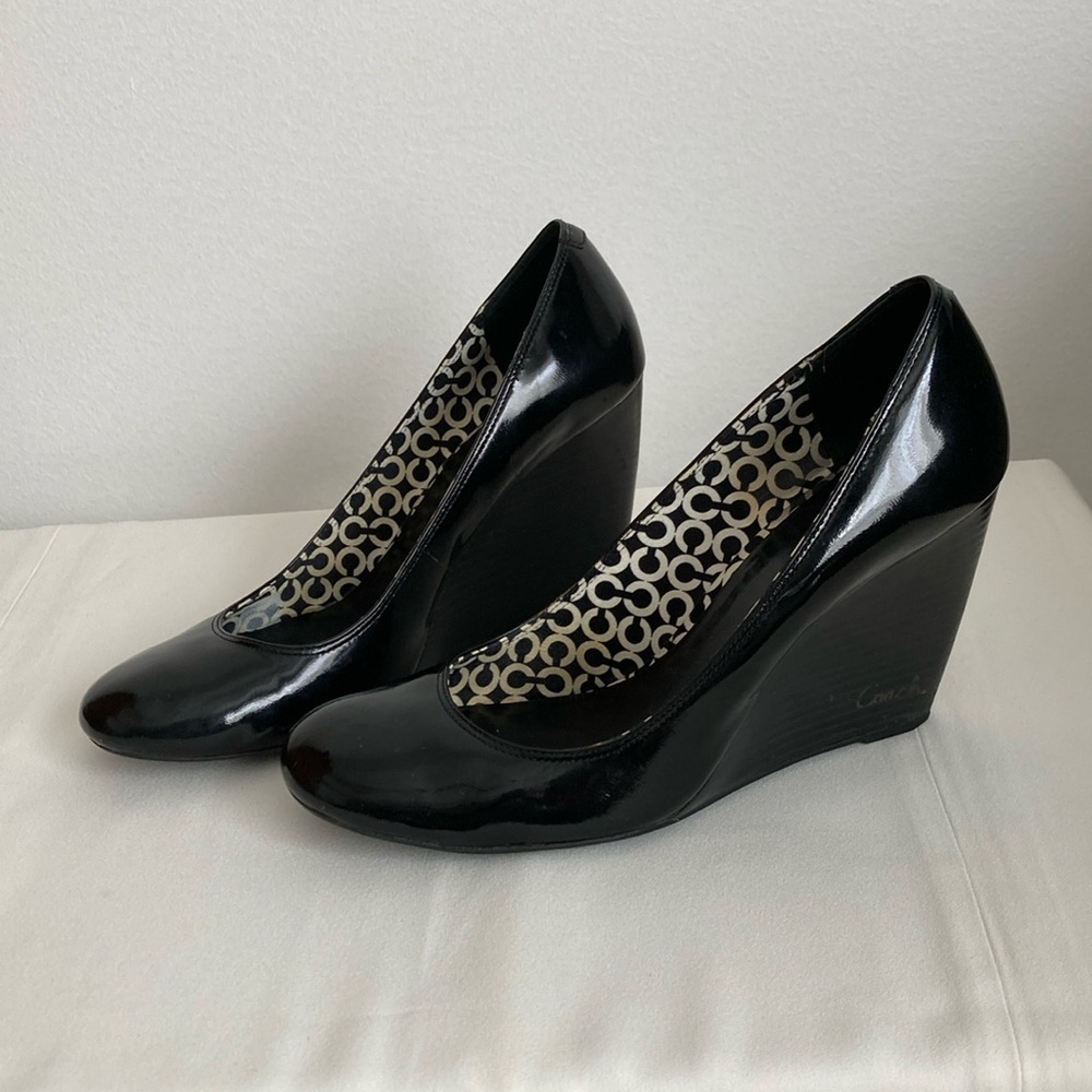Coach Dorelle Soft Patent Round Toe Wedges